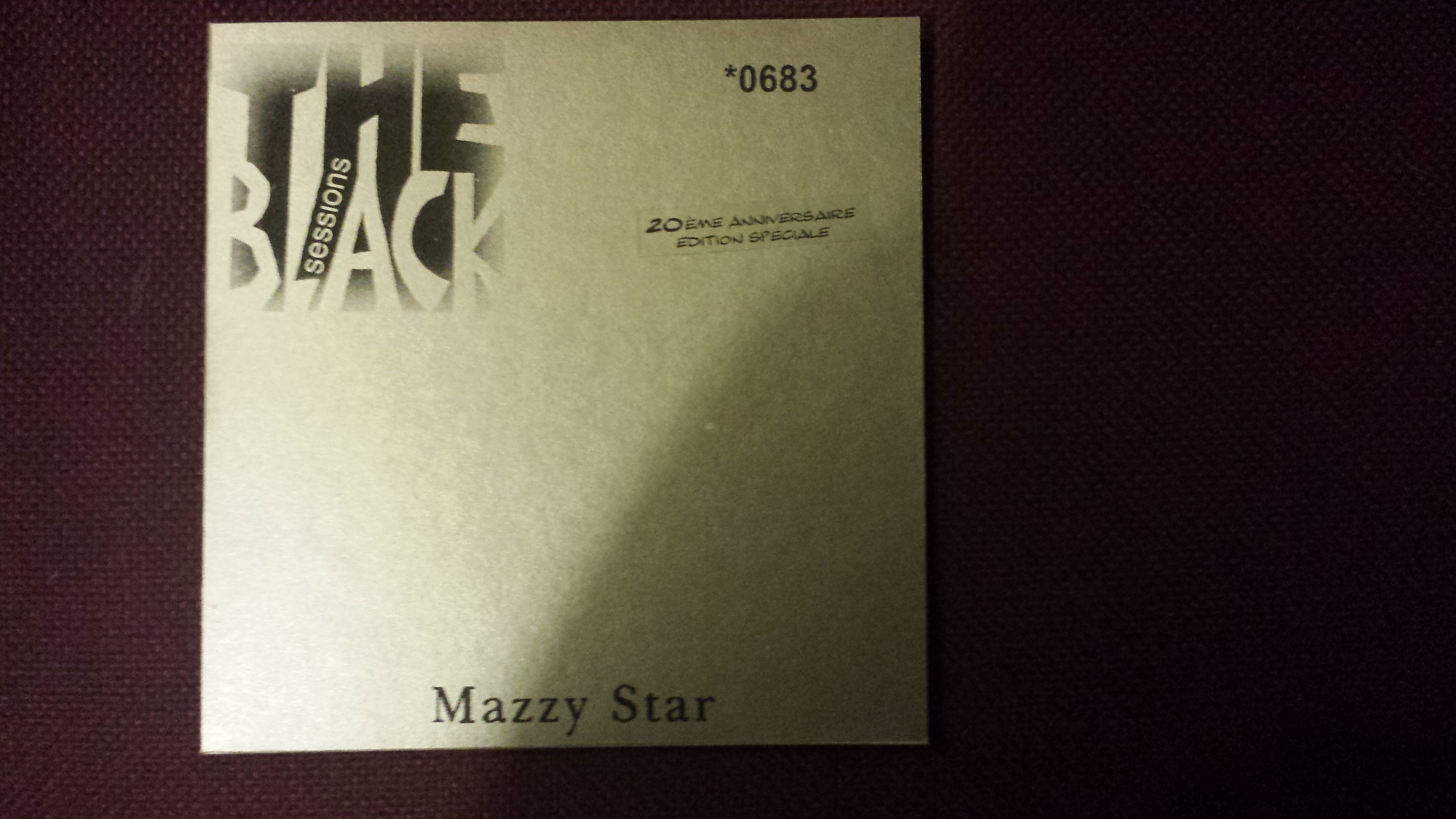 MazzyStar1993-10-26TheBlackSessionsParisFrance (1).jpg